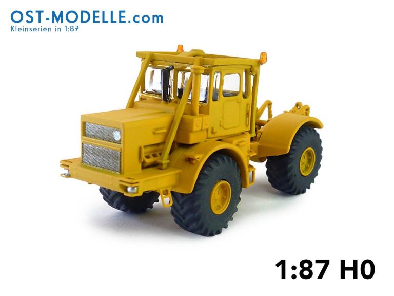 Traktor Kirovets K701 gelb ohne Motorverkleidung mit Überrollbügel